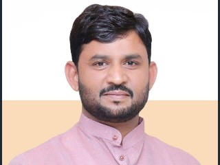 Tarawade Atul Narayan 